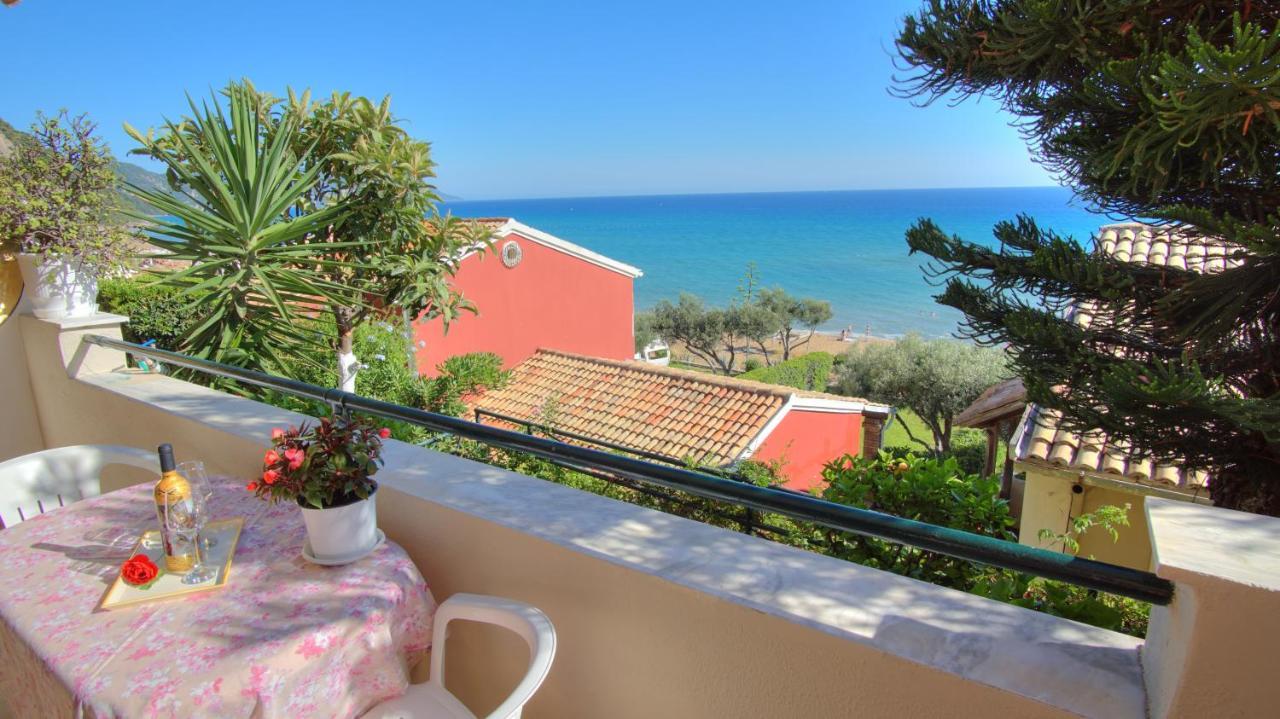 Sea View Maisonette Glyfada Beach Buitenkant foto