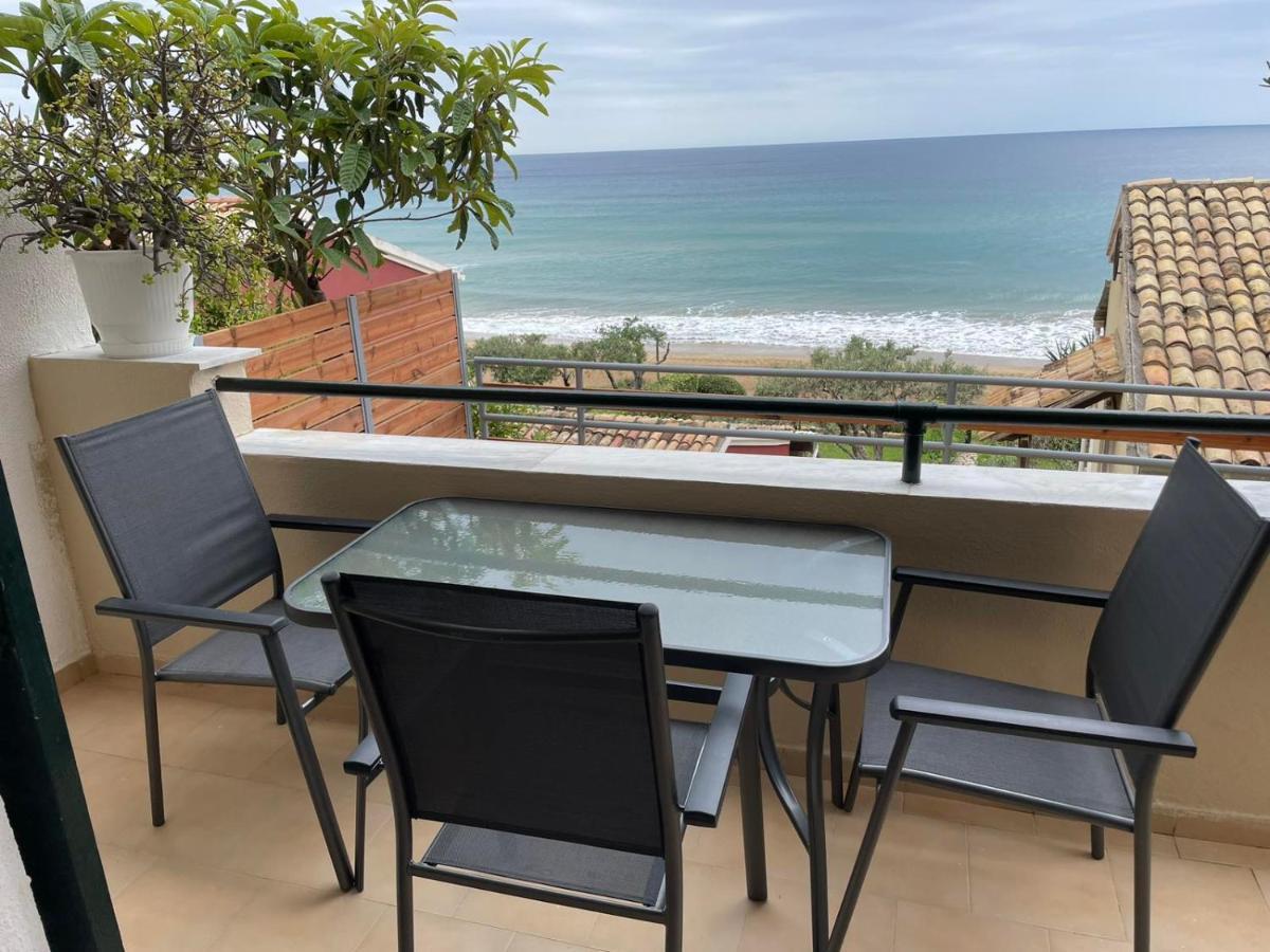 Sea View Maisonette Glyfada Beach Buitenkant foto
