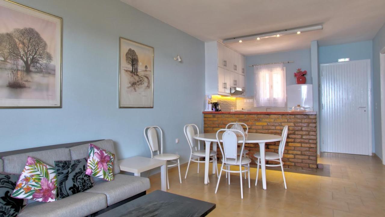 Sea View Maisonette Glyfada Beach Buitenkant foto