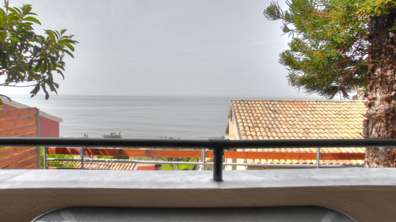 Sea View Maisonette Glyfada Beach Buitenkant foto